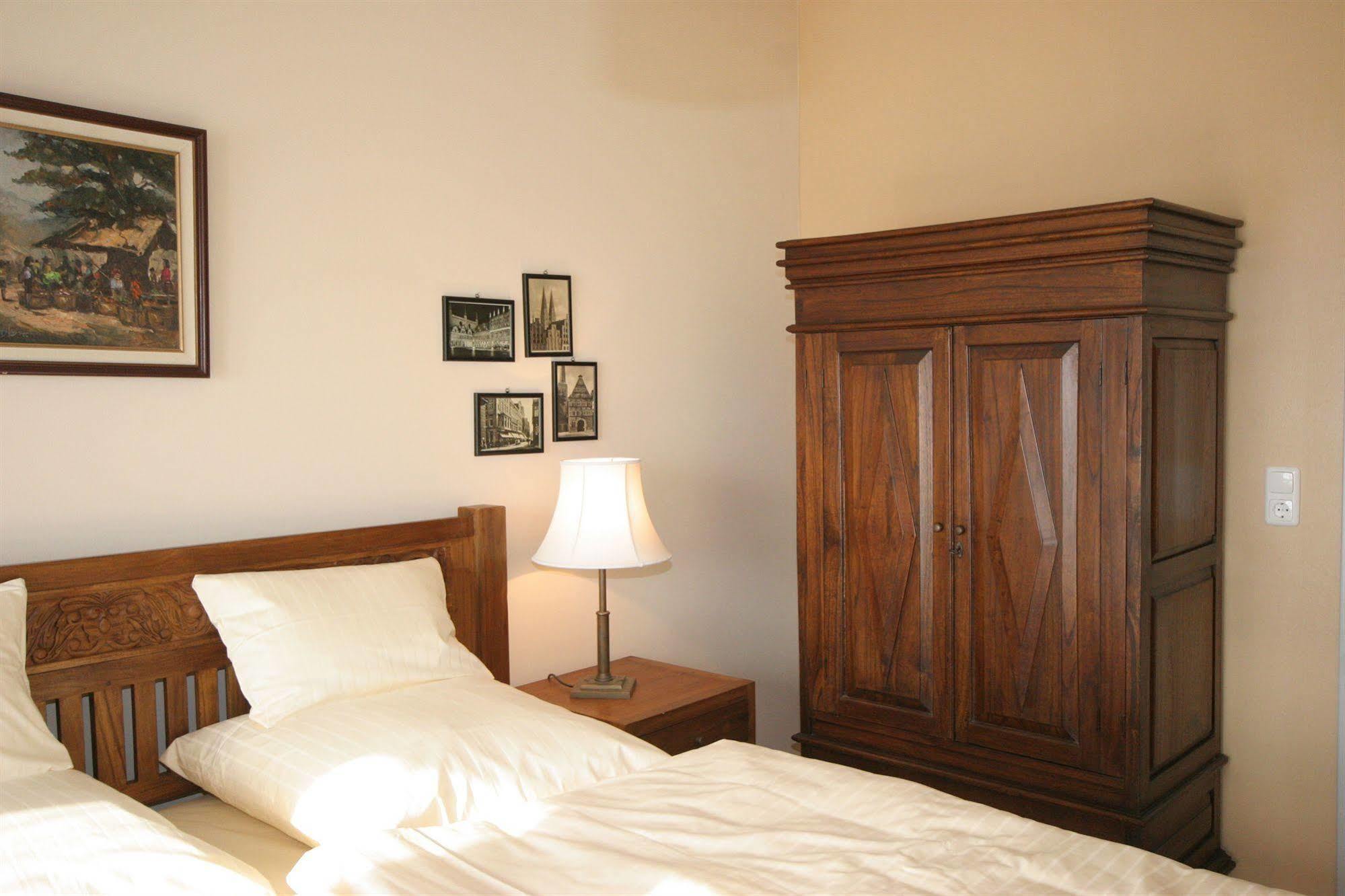 ליבק Hotel Gutenberger מראה חיצוני תמונה