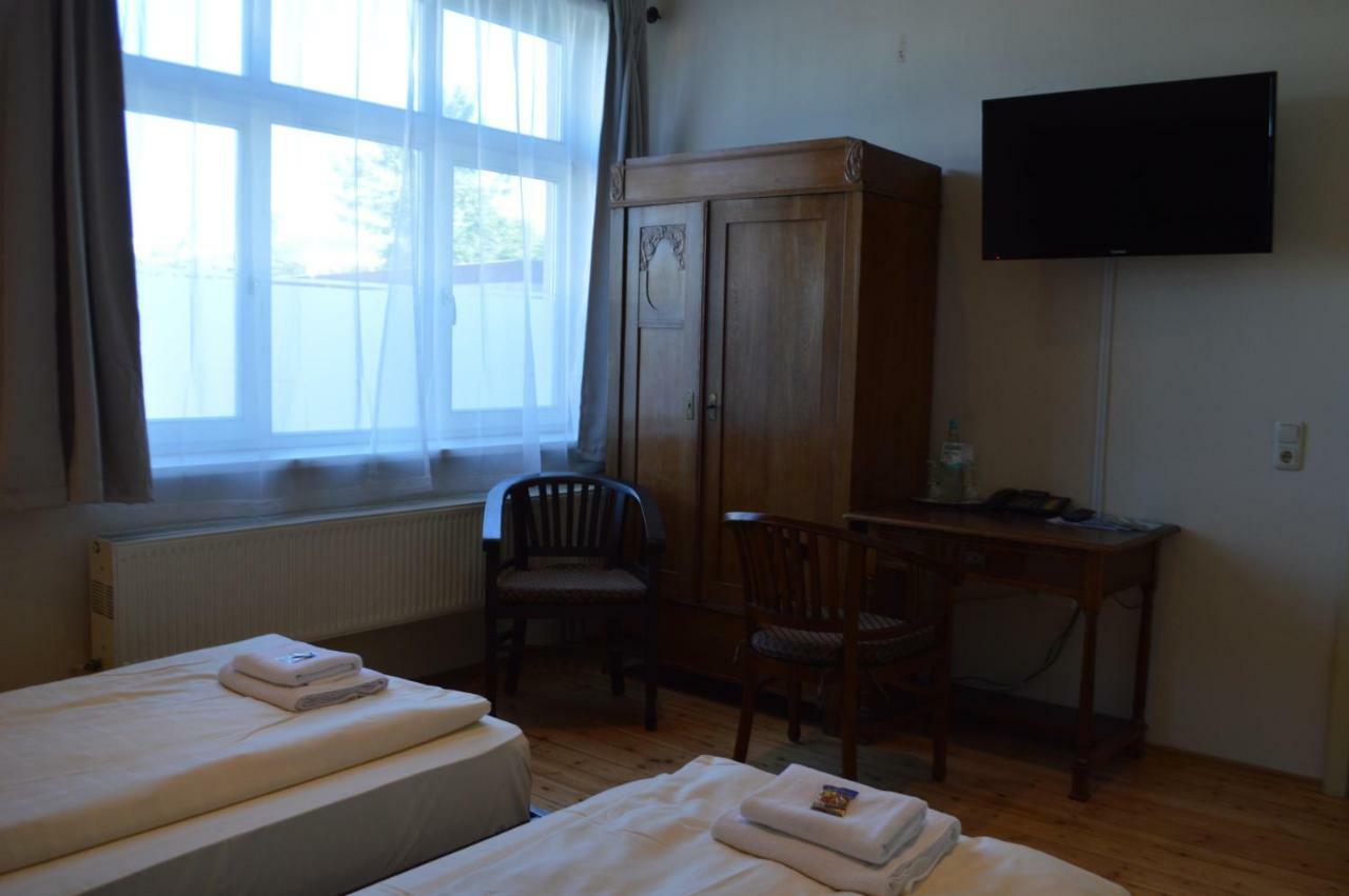 ליבק Hotel Gutenberger מראה חיצוני תמונה