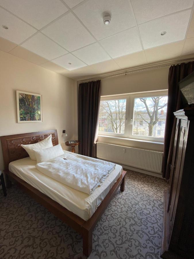 ליבק Hotel Gutenberger מראה חיצוני תמונה